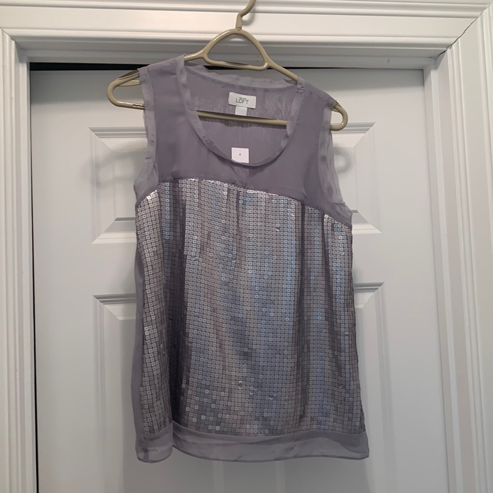 Ann Taylor loft size medium gray/silver tank top
